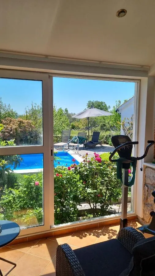 Apartment Villa Rossi Brzac
