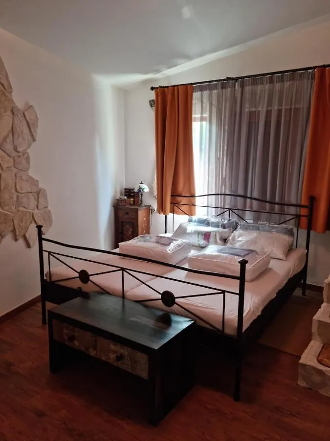 Villa Rossi Brzac Apartment